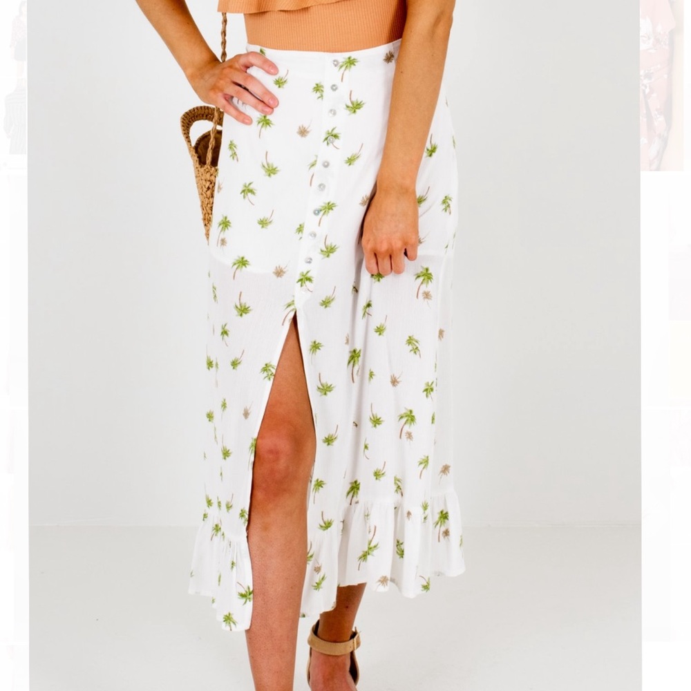NWT Palm Tree Midi Skirt